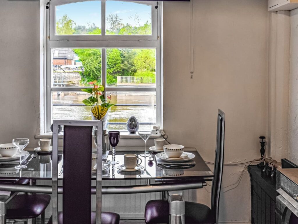 quay cottage bewdley 02